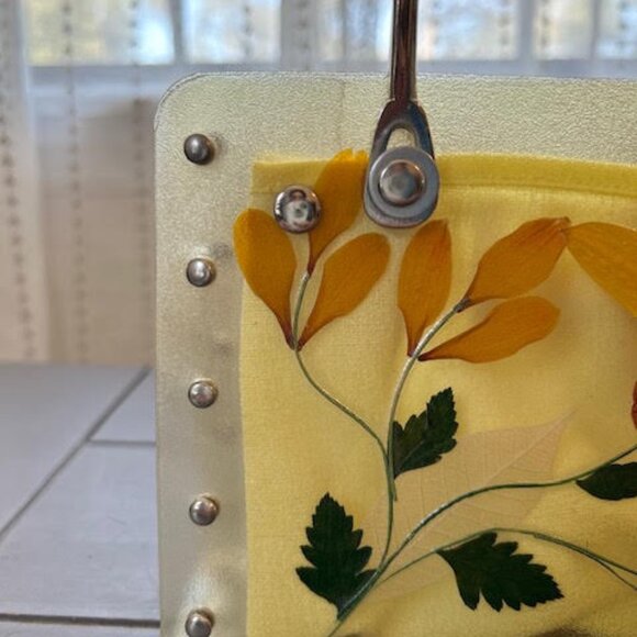 Nini Ong Vintage Lucite Handbag Encased Flowers Clear Acrylic Purse - Picture 2 of 7